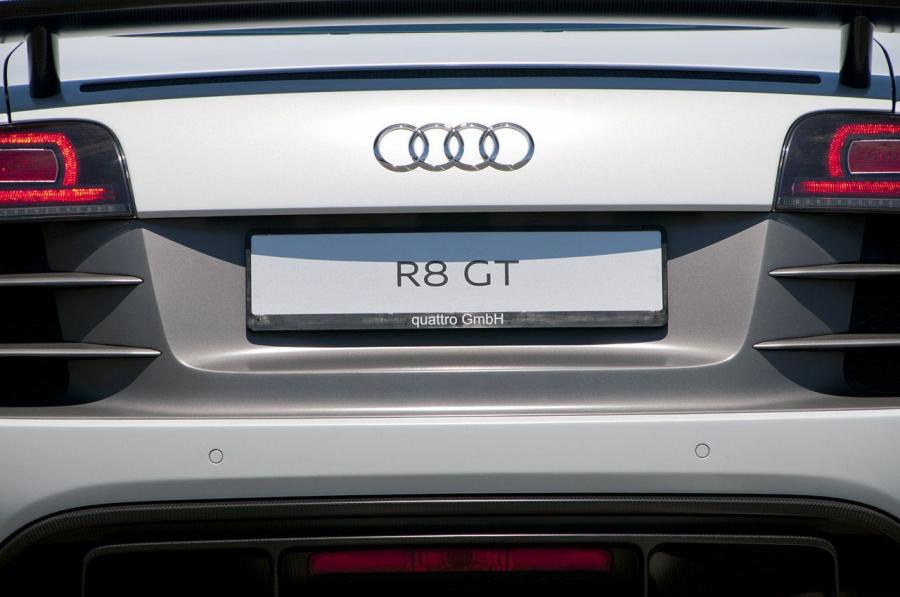 Детали экстерьера Audi R8 GT 2012 года  (фото 27 из 52)